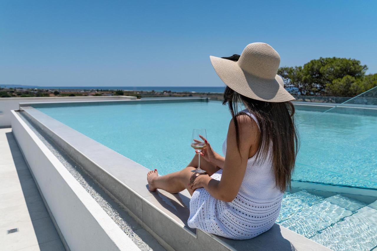 Perla Saracena Hotel & Restaurant Salve Kültér fotó