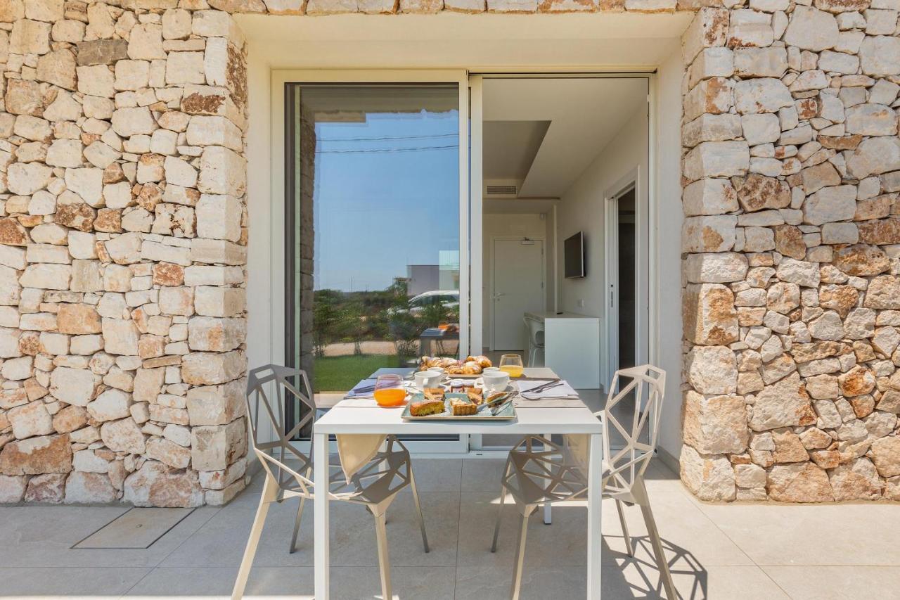Perla Saracena Hotel & Restaurant Salve Kültér fotó